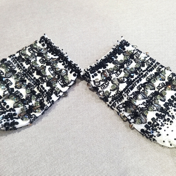 Escada Black/ White Embellished Beaded Stretch V-neck Long Sleeve Fitted 38 US 6 - Picture 6 of 11